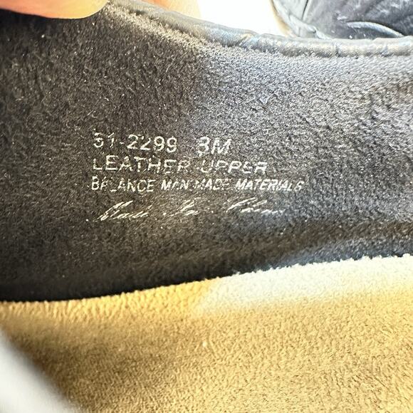 Bella Vita Starlee sz 8 Clogs Heel Strap Slip Resistant Black Tooled Leather - Picture 6 of 10